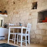 Üdülőközpont Augusta Trulli