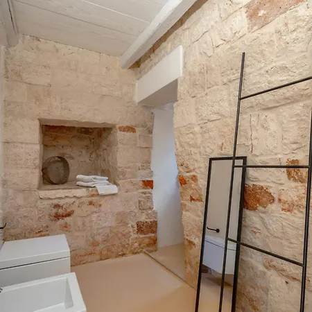 Augusta Trulli * Polignano a Mare