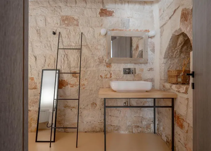 אתר נופש Augusta Trulli פולינאנו א מארה