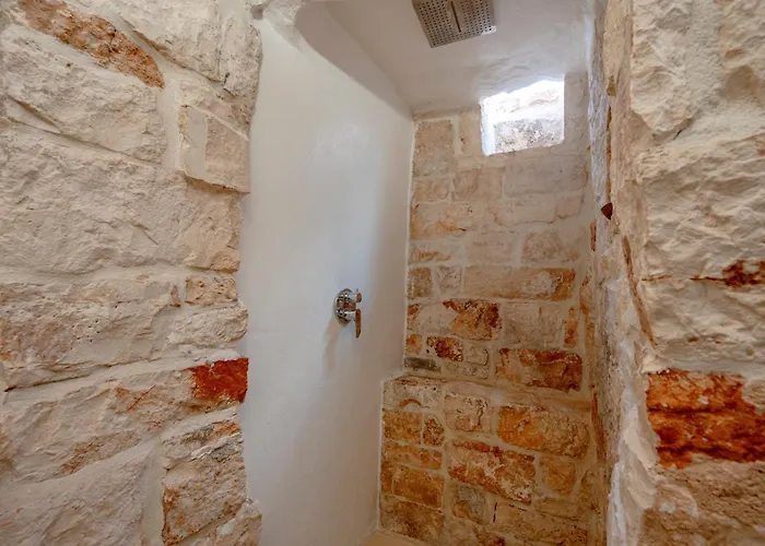 Augusta Trulli Polignano a Mare